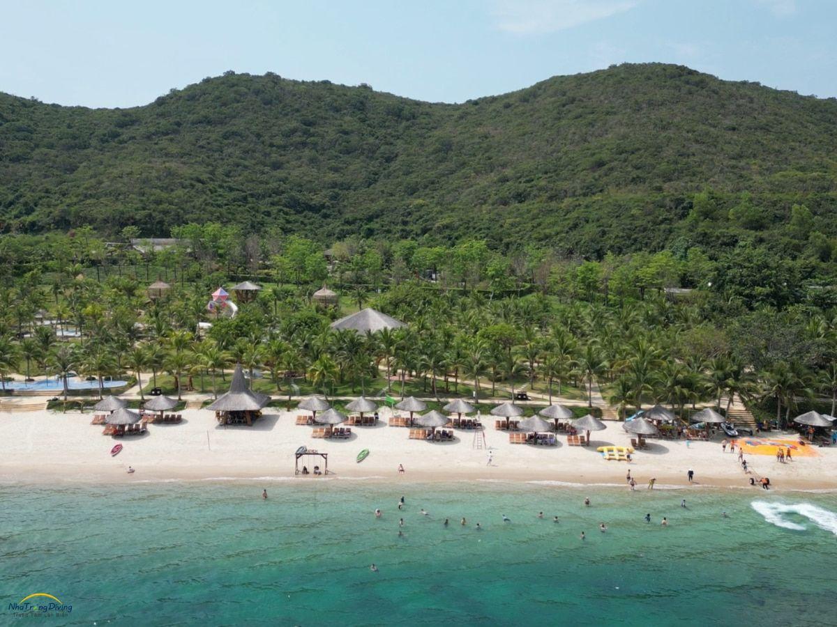 dia-diem-lan-ngam-san-ho-o-nha-trang