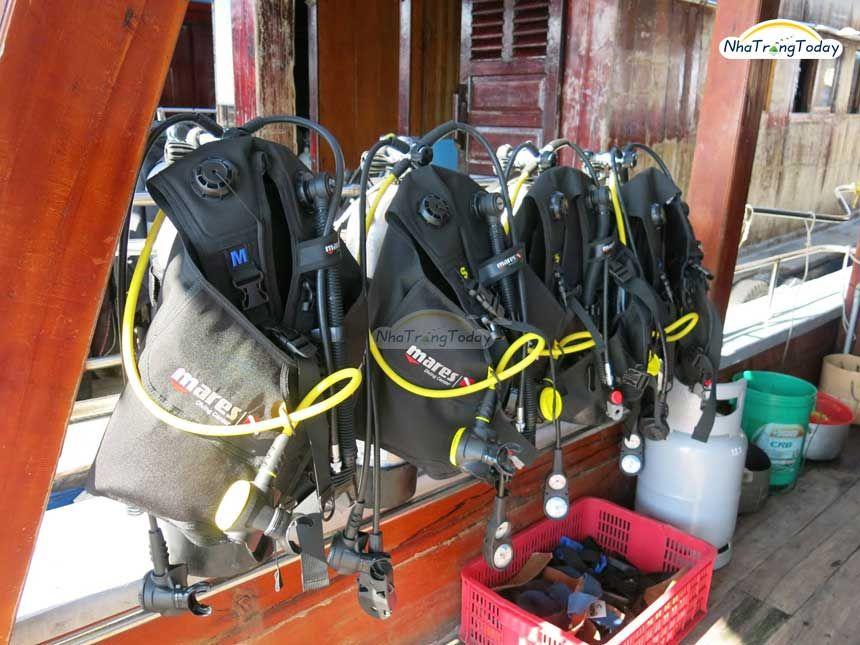 giới thiệu trung tâm lặn biển nha trang diving